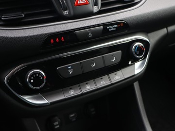 Hyundai i30 III Wagon Facelifting 1.0 T-GDI 120KM 2022 Hyundai i30 1.0 T-GDI, Salon Polska, zdjęcie 15