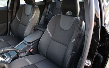 Volvo V40 II 2019 Volvo V40 Volvo V40 T2 Linje Svart 2.0 Benzyna 122KM, zdjęcie 20