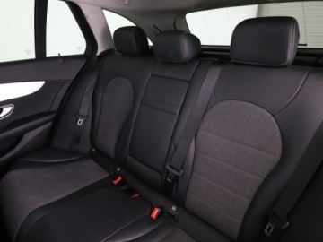 Mercedes Klasa C W205 Kombi Facelifting 2.0 220d 194KM 2018 Mercedes C 220 automat multibeam półskóra navi, zdjęcie 16