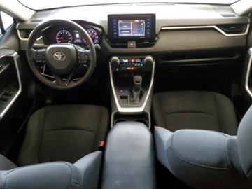 Toyota RAV4 V 2021 Toyota RAV4 LE, 2.5L, od ubezpieczalni 2.5 Benzyna 203KM, zdjęcie 6