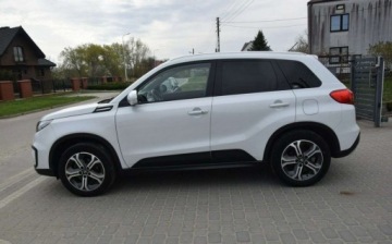 Suzuki Vitara III SUV 1.6 DDiS 120KM 2017 Suzuki Vitara 1.6D 2017r 4x4 Navi Kamera 2 KPL KOL Oryginal Lakier Sprowad, zdjęcie 19