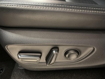 Toyota Land Cruiser VII Terenowy 5d 2.8 D-4D 204KM 2024 Toyota Land Cruiser LC 2.8 D-4D Executive VII (201, zdjęcie 13