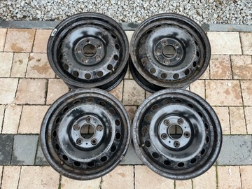 Hyundai IX20 I30 felgi stalowe 6jx15 Et48