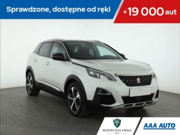 Peugeot 3008 II Crossover 1.2 PureTech 130KM 2018 Peugeot 3008 1.2 PureTech, Salon Polska