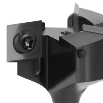 Наплавка спойлера на станке с ЧПУ