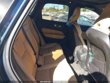 Volvo XC60 II 2019 Volvo XC 60 2019 VOLVO XC60 T6 MOMENTUM 2.0 Benzyna 316KM, zdjęcie 8