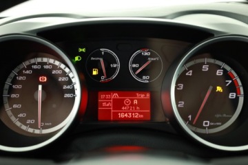 Alfa Romeo Giulietta Nuova II Hatchback 5d 1.4 TB 16v Mair 170KM 2011 Alfa Romeo Giulietta 1.4 T MultiAir, Salon Polska, zdjęcie 7