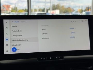 Toyota C-HR II SUV 1.8 Hybrid 140KM 2024 Toyota C-HR Style / 1 właściciel / Salon Polska /, zdjęcie 30