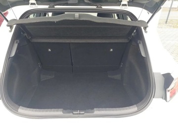 Toyota Corolla XII Hatchback 1.8 Hybrid 122KM 2019 Toyota Corolla GwarancjaKamera Cofania, cyfrowe zegary, Bezwypadkowa, Salo, zdjęcie 16