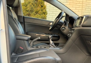 Kia Sportage IV SUV Facelifting 1.6 CRDI 115KM 2019 Kia Sportage 1.6 Diesel 136KM, zdjęcie 16