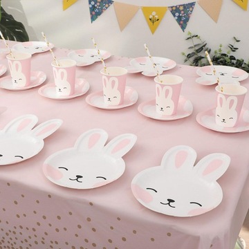 24 бумажных тарелки и чашки, набор тарелок