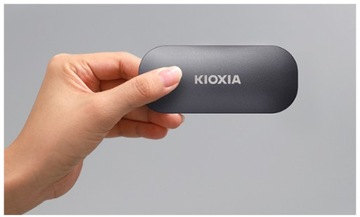 Портативный внешний твердотельный накопитель KIOXIA EXCERIA PLUS емкостью 1 ТБ USB 3.2