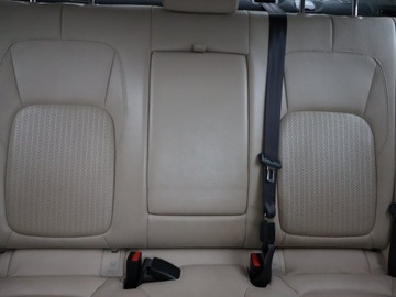 Jaguar XF II Sedan 2.0 i4D 180KM 2018 Jaguar XF 20d, 1. Właściciel, 177 KM, Automat, zdjęcie 9