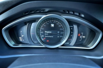 Volvo V40 II Hatchback 1.6 D2 115KM 2015 Volvo V40 1,6HDi 115Km Xenon Ledy Digital Skóra, zdjęcie 27