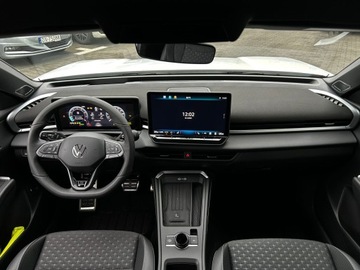 Volkswagen T-Roc I SUV Facelifting 1.5 TSI ACT 150KM 2025 Volkswagen T-Roc R-line 1.5 eTSI 150 KM DSG, zdjęcie 3