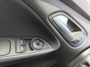 Ford Focus III Sedan Facelifting 1.6 Ti-VCT 105KM 2018 Ford Focus Krajowy, stan bardzo dobry., zdjęcie 14