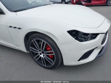 Maserati Ghibli III 2019 Maserati Ghibli 2019 Maserati Ghibli S Q4 GranSport 3.0L 3.0 Benzyna 424KM, zdjęcie 17
