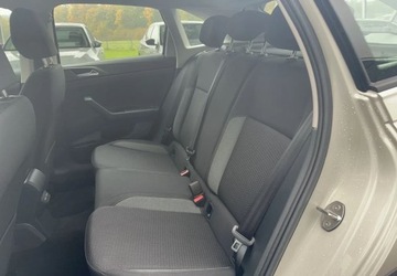 Volkswagen Taigo 1.0 TSI 95KM 2023 Volkswagen Taigo 1.0 TSI 95 KM 5 bieg.manual Life Benzyna 95KM, zdjęcie 24