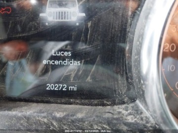 Jeep Wrangler IV 2023 Jeep Wrangler Rubicon 392 2023 6.4l 6.4 Benzyna 470KM, zdjęcie 11