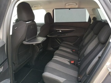 Peugeot 5008 II Crossover 1.5 BlueHDI 130KM 2018 Peugeot 5008 1,5 HDI 130KM Klimatr Navi Kamera, zdjęcie 18