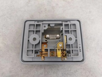 LAMPA KABINY POLSTROVÁNÍ MITSUBISHI COLT III C50