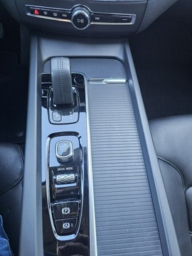 Volvo XC60 II 2021 Volvo XC 60 2.0 B4 Europa 200KM SKÓRA ACC 1 ręka, zdjęcie 22