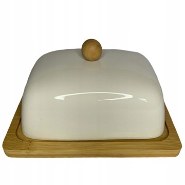 ЭЛЕГАНТНАЯ БЕЛАЯ ФАРФОРОВАЯ МАСЛЕНКА