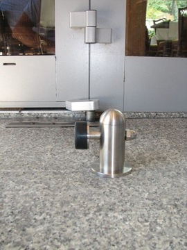 БАМПЕР ДВЕРНОЙ СТОПОР С АМОРТИЗАТОРОМ