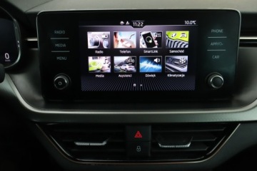 Skoda Kamiq Crossover 1.0 TSI 110KM 2022 Skoda Kamiq 1.0 TSI, Salon Polska, Serwis ASO, zdjęcie 18