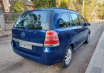 Opel Zafira B 1.6 Twinport ECOTEC 105KM 2005 Opel Zafira Opel Zafira 1.6 Benzyna, zdjęcie 2