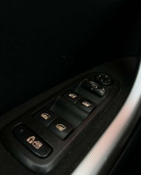 Peugeot 308 I Hatchback 5d 1.6 THP 140KM 2008 Peugeot 308 Automat Panorama 7- osobowy Gwarancja w cenie Warszawa VRAW, zdjęcie 24