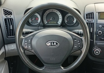 Kia Ceed I Hatchback 1.6 CRDi 90KM 2009 Kia Ceed Kupiony w Polsce - ubezpieczony - klimatyzacja 1.6 Diesel 90KM, zdjęcie 21