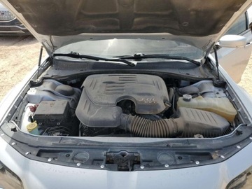 Chrysler 300C II 2021 Chrysler 300 Touring 2021 3.6l 3.6 Benzyna 292KM, zdjęcie 6