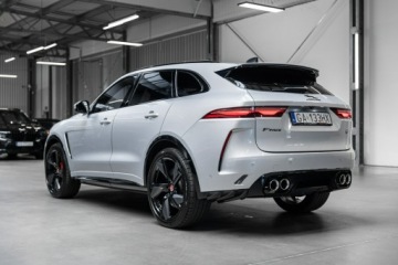 Jaguar F-Pace SVR Facelifting 5.0P V8 550KM 2022 Jaguar F-PACE SVR 5.0 V8 Supercharged 550 KM. FV23, zdjęcie 7
