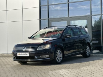 Volkswagen Passat B7 Variant 2.0 TDI CR DPF BlueMotion 140KM 2013 Volkswagen Passat Variant Alu Czujniki GWARANCJA !, zdjęcie 2