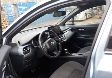 Toyota C-HR I Crossover Facelifting 2.0 Hybrid Dynamic Force 184KM 2020 Toyota C-HR 2.0 Okazja 2.0 Hybryda 184KM, zdjęcie 23