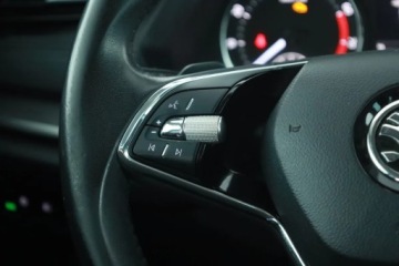 Skoda Octavia IV Liftback 1.5 TSI EVO 150KM 2023 Skoda Octavia 1.5 TSI, Salon Polska, zdjęcie 11