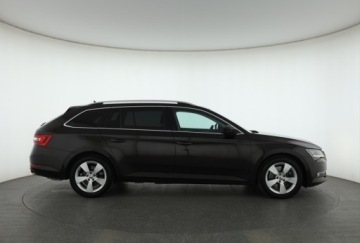 Skoda Superb III Kombi 2.0 TSI 272KM 2018 Skoda Superb 2.0 TSI, Salon Polska, 4X4, Automat, zdjęcie 5