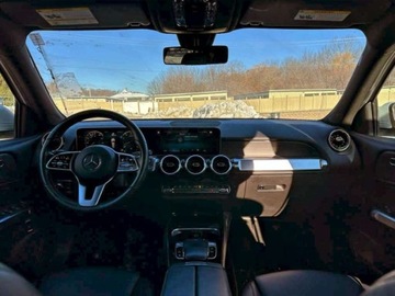 Mercedes GLB 2020 Mercedes-Benz GLB 250 4Matic 2020 2.0L 2.0 Benzyna 221KM, zdjęcie 6