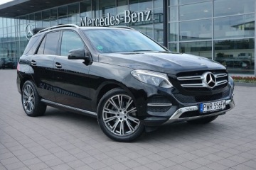 Mercedes GLE W166/C292 SUV 3.0 350d 258KM 2018 Mercedes GLE 350 CDI 3.0 V6 258 KM 4 Matic Salon Polska FULL LED Skóra Navi