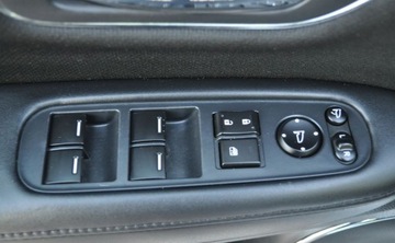 Honda HR-V II SUV 1.5 i-VTEC 130KM 2016 Honda HR-V Benzyna Panorama Klimatyzacja Kamera 1.5 Benzyna 130KM, zdjęcie 21
