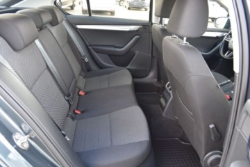 Skoda Octavia III Liftback Facelifting 1.2 TSI 85KM 2017 Skoda Octavia SalonPL 105KM AmbitionAmazing 16Alu Climatronic Dealer 1.2, zdjęcie 29