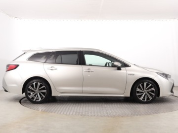 Toyota Corolla XII 2021 Toyota Corolla 2.0 Hybrid, Salon Polska, zdjęcie 5