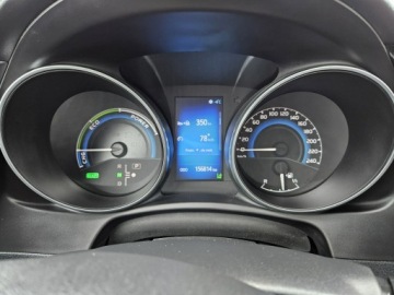 Toyota Auris II Hatchback 5d Facelifting 1.8 Hybrid 136KM 2017 Toyota Auris 1,8 Hybryda 136KM automat kamera, zdjęcie 13