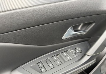 Peugeot 408 P54 Crossover Plug-In 1.6 Plug-In Hybrid 225KM 2023 Peugeot 408 225KM Gt EAT8 Fotel AGr 1.6 Hybryda 225KM, zdjęcie 9