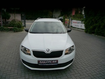 Skoda Octavia III Kombi 1.6 TDI CR DPF 105KM 2015 Škoda Octavia Skoda Octavia 1.6tdi ASO, zdjęcie 6