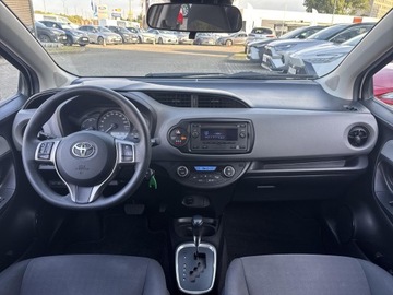 Toyota Yaris III Hatchback 5d Facelifting 2017 1.5 Hybrid 100KM 2019 Toyota Yaris Hybrid 100 Active III (2011-2019) Toy, zdjęcie 12