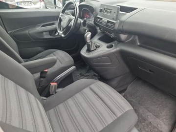 Opel Combo E Kombivan 1.5 Diesel 102KM 2018 Opel Combo Opel Combo Life 1.5 CDTI Enjoy SS 1.5 Diesel 102KM, zdjęcie 9