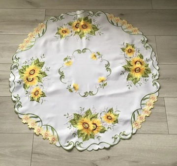 Obrus Okrągły Biały Haftowany Słoneczniki 110cm