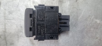 NISSAN NAVARA PŘEPÍNAČ KONTROLY TRAKCÍ ESP 25145JD00A